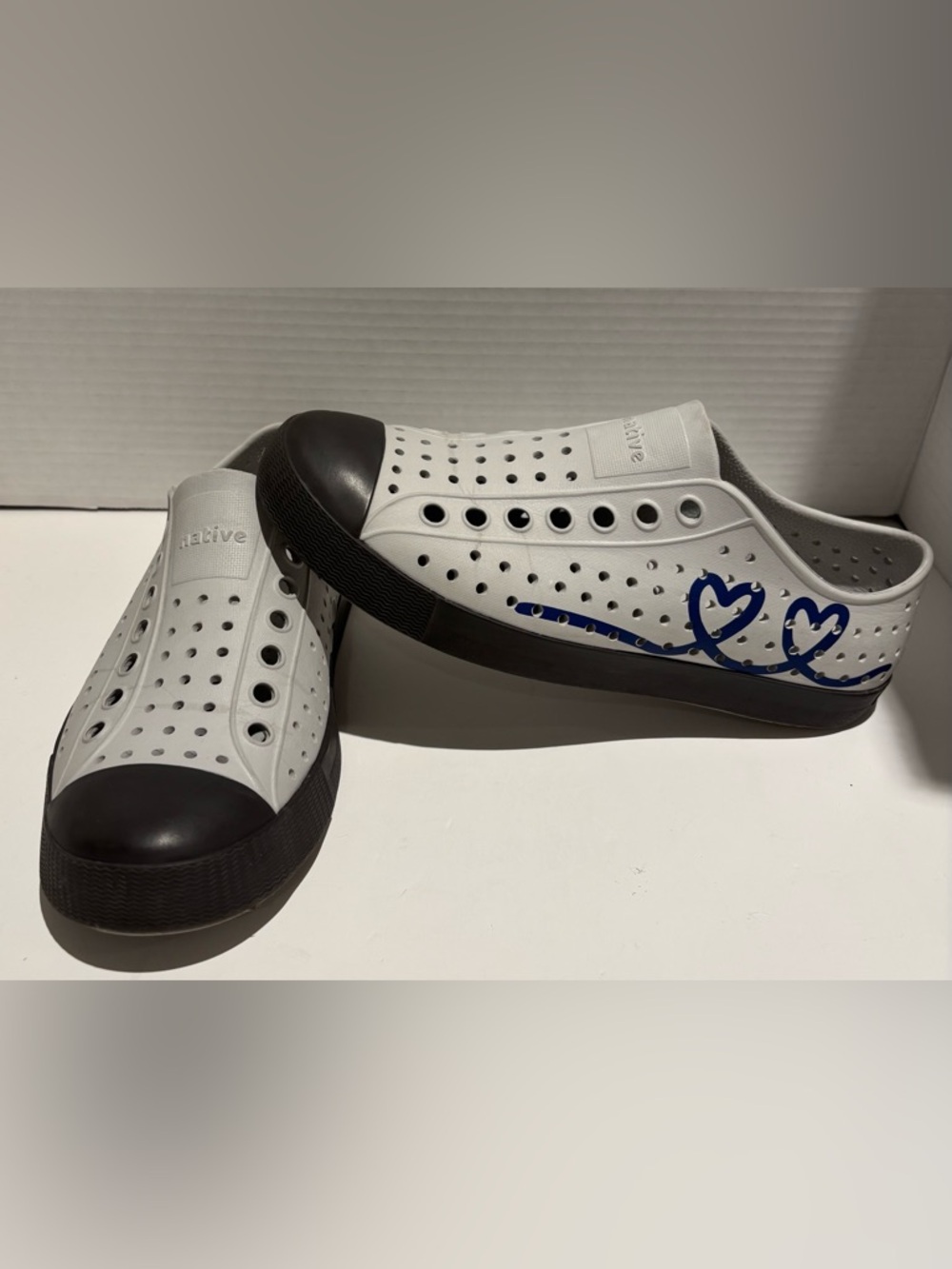 Native Water Shoes Jefferson Women’s Size 7 - Love Line 💕 EVA All-Star